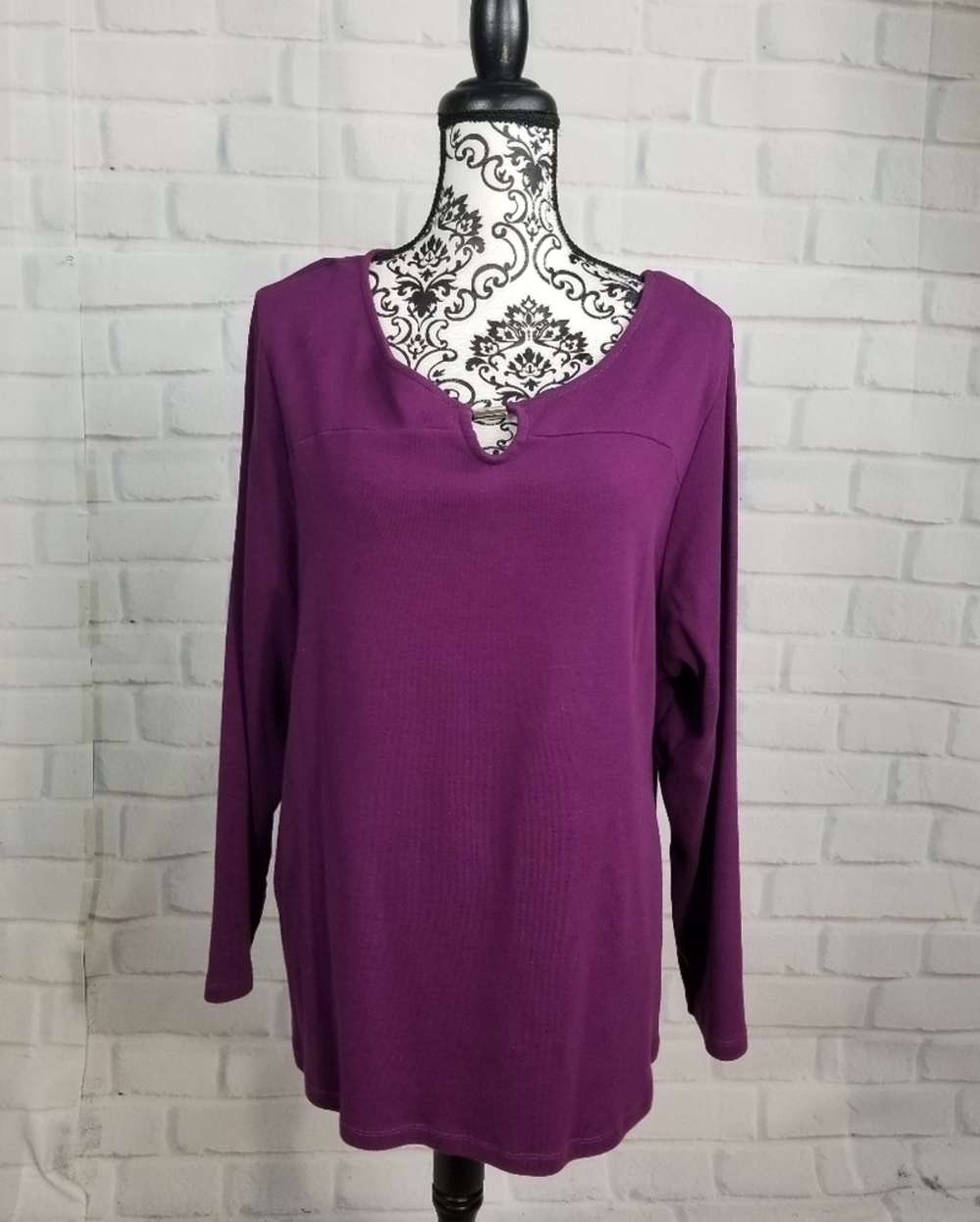 Rafaella women's long sleeve stretch knit plus size 3x keyhole front top b11